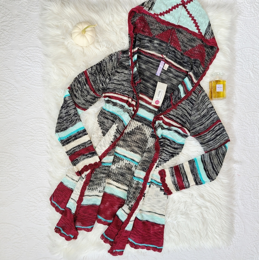 NWT Francesca's Aztec Pattern Cardigan